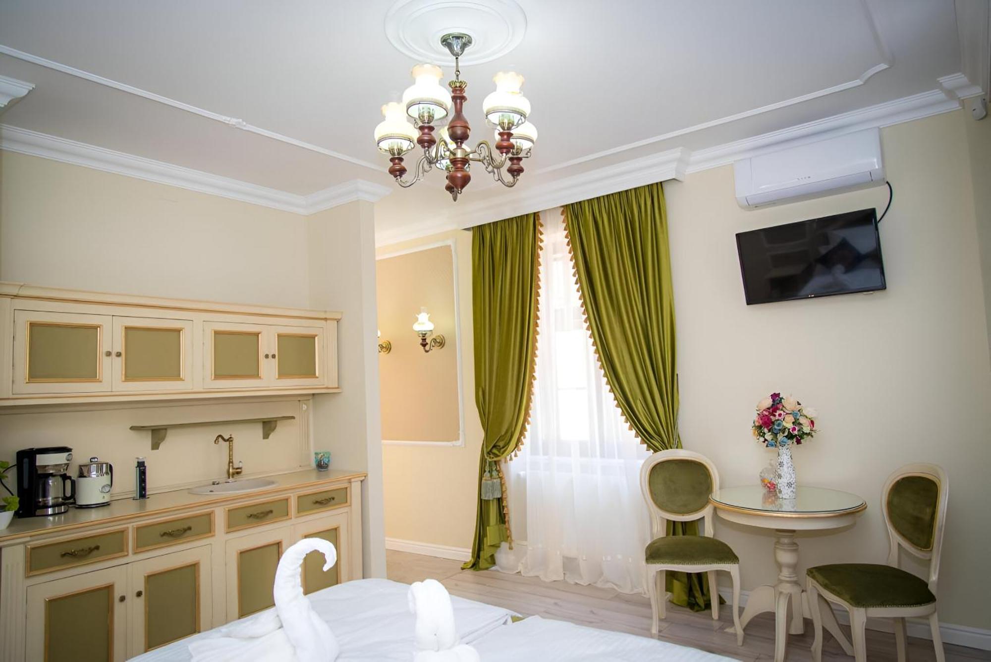 Cochet House Sibiu Aparthotel Exteriör bild